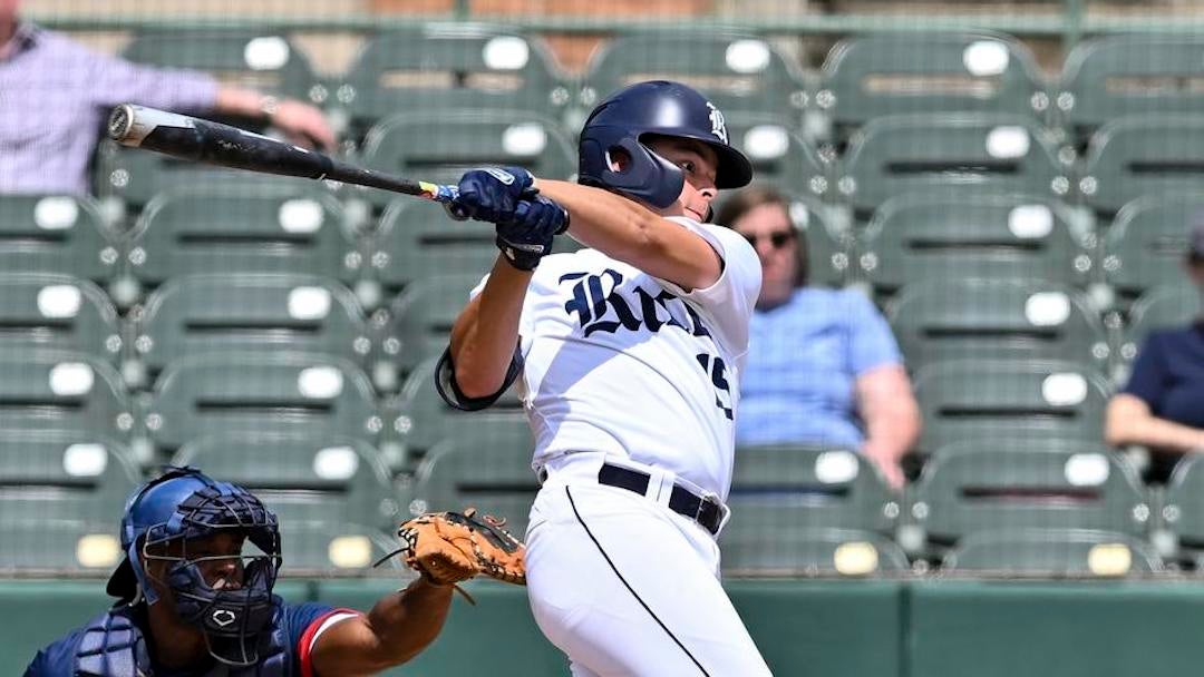 Owls avoid seasonopening sweep with seriesfinale victory Rice News